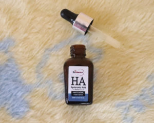 St.Botanica Hyaluronic Acid + Vitamin C, E Facial Serum Review