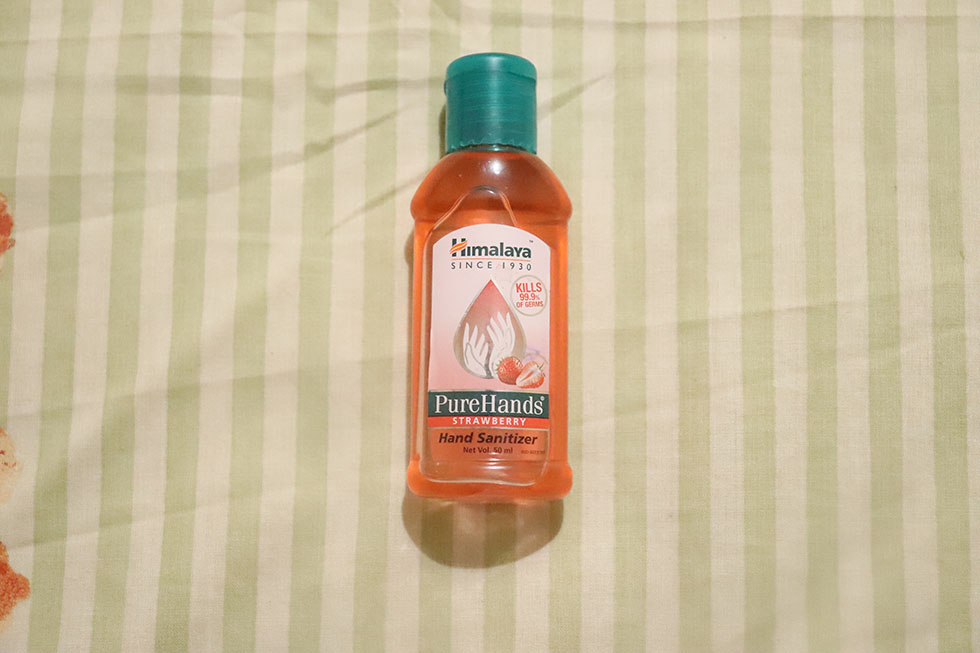 Himalaya PureHands Strawberry Hand Sanitizer Review