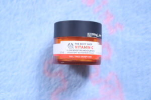 The Body Shop Vitamin C Glow Boosting Moisturiser Review
