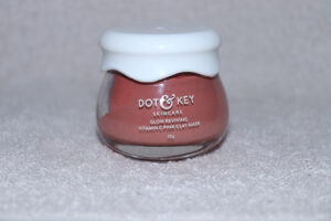 Dot & Key Skincare Vitamin C Glow Pink Clay Mask Review